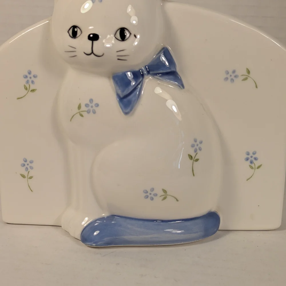Ceramic Cat pen/ make up/ stationary Holder with Blue Accents by Otagiri